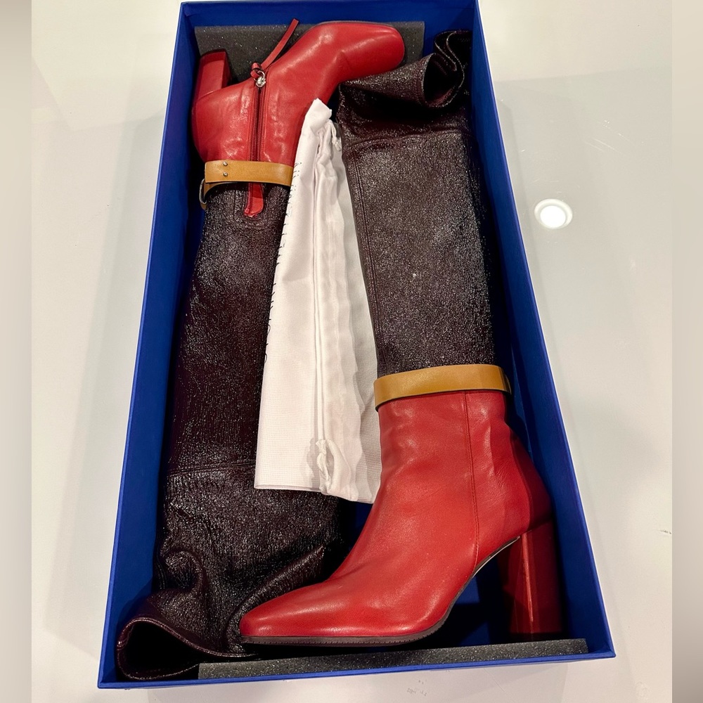Stuart Weitzman over-the-knee leather boots! Size 7.5